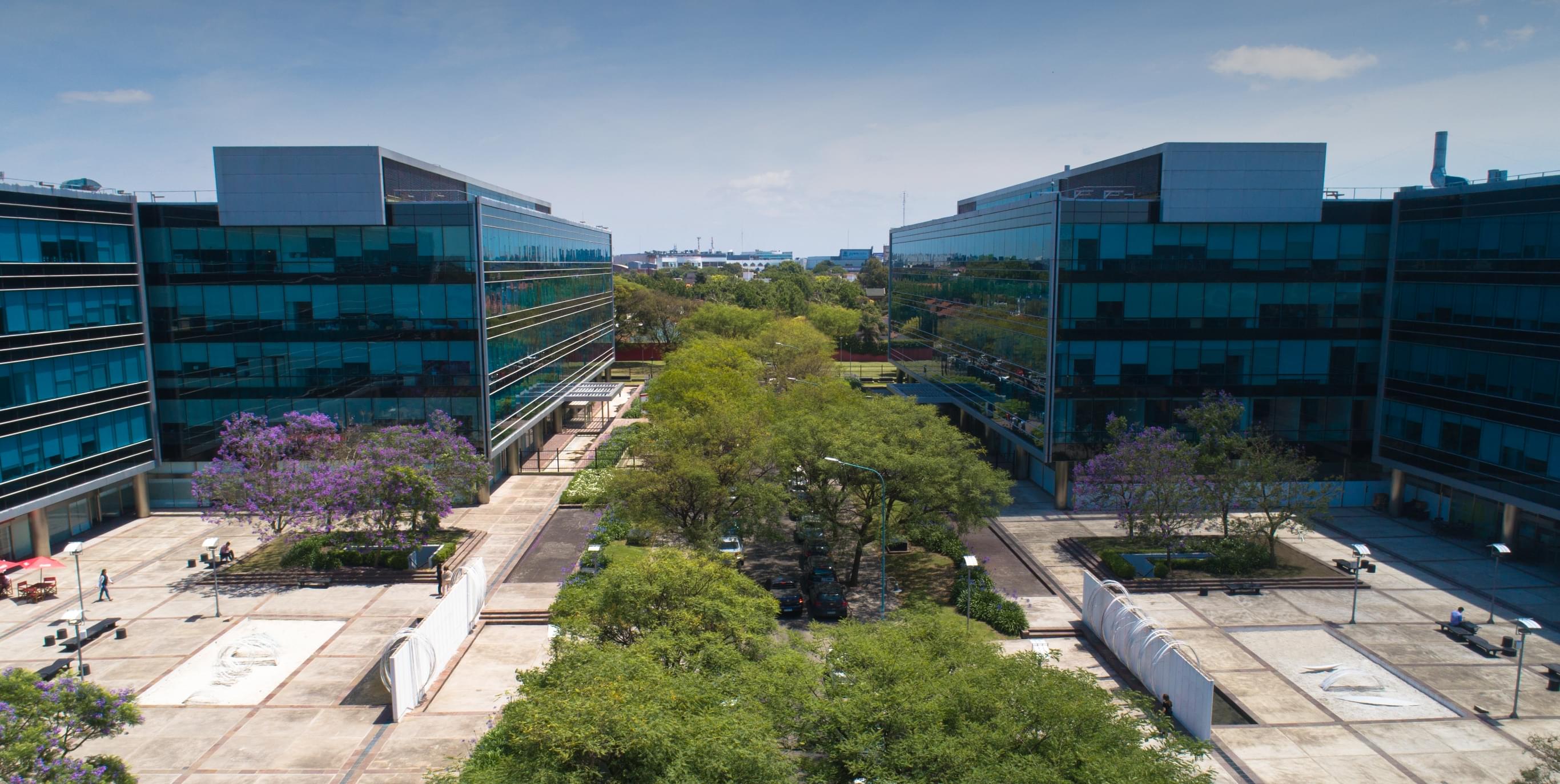 Fachada de edificio moderno
